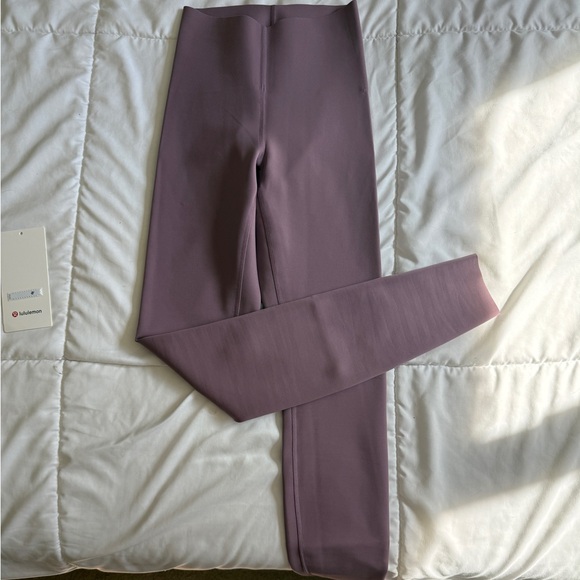 Lululemon Purple High-Rise Leggings - Picture 3 of 4